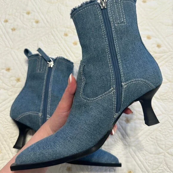 Dolce Vita Austin Boots - Picture 2 of 10